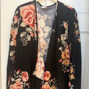 LuLaRoe light cartigan wrap